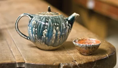 Tea Ceramics Lisa Hammond Teapot 1024x597 Read