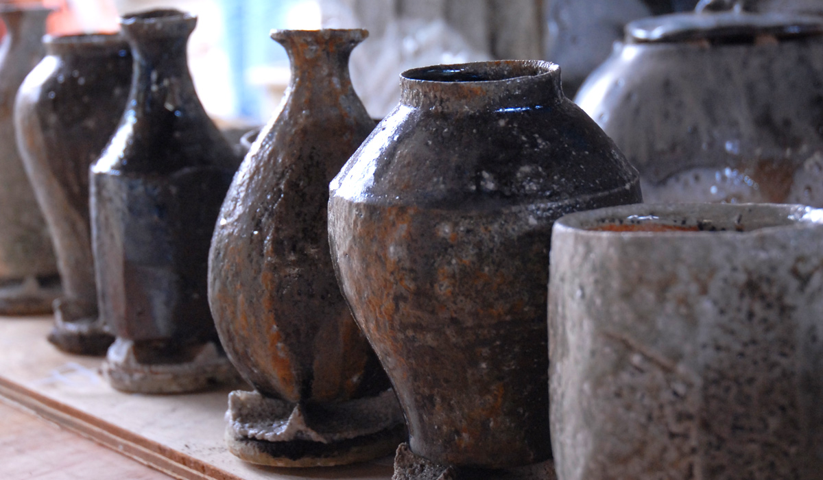 Mashiko Pottery Town Japan Pots With Wadding In Focus | Mashiko: The Pottery Town of Japan
